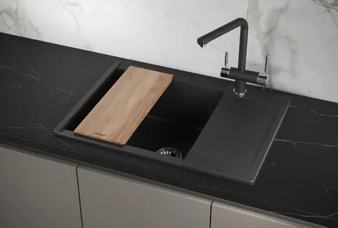 Кухонная мойка Granula ES-7003 (700*500) Черный